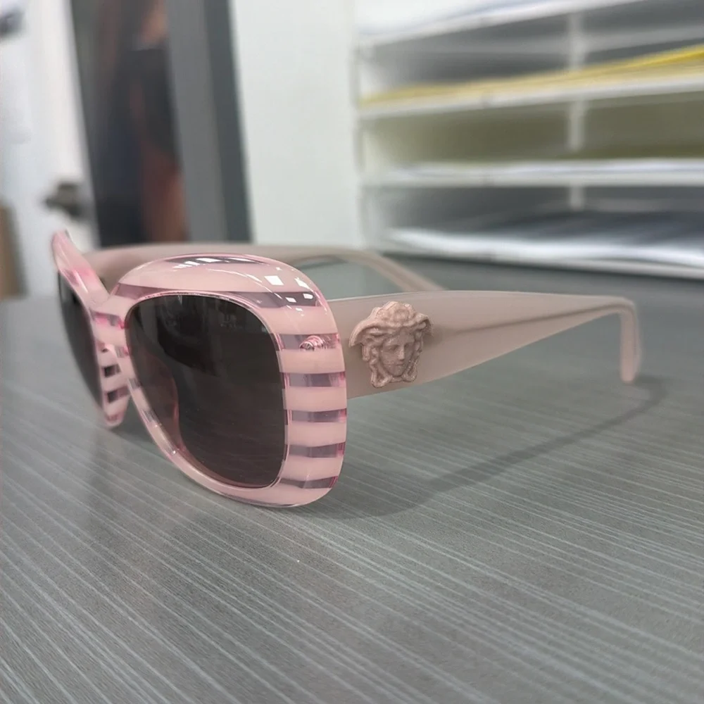 Versace Sunglasses - Picture 3 of 5